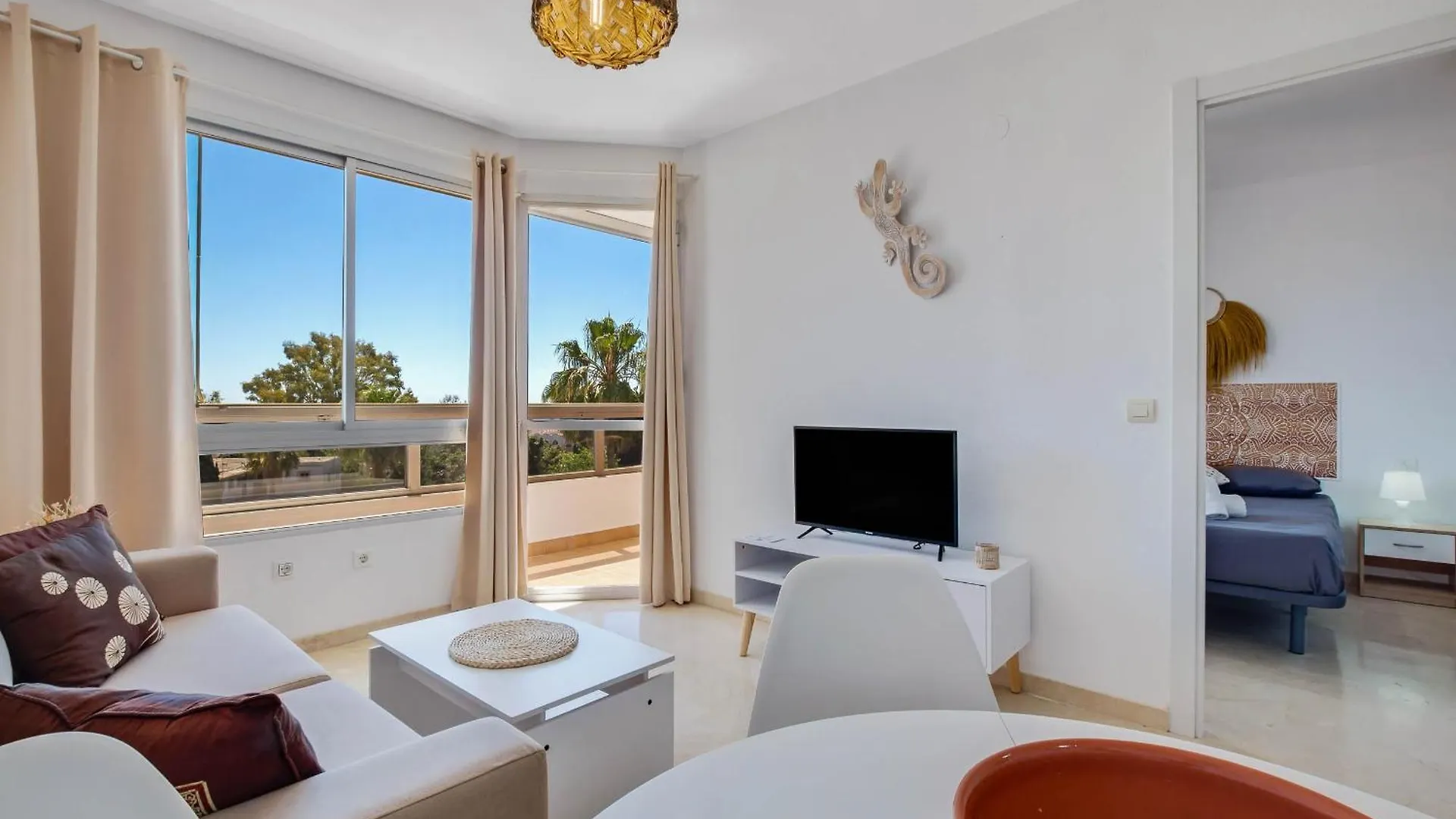 Vistamarina 403A By Ivi Real Estate Apartamento Torremolinos